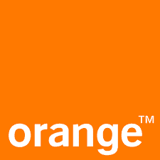 Logo Orange Cameroun, opérateur de télécommunications, partenaire du CAVIE