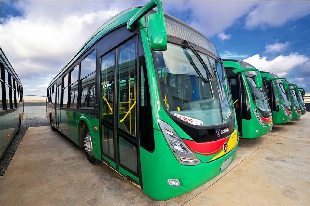 Lire la suite à propos de l’article 2 200 bus à combustible propre attendus sur les routes nigérianes