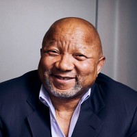 Lire la suite à propos de l’article Mzi Khumalo, trophée de l’intelligence économique zimbabwéenne, triomphe du renseignement humain